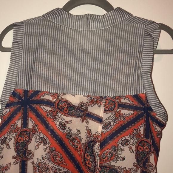 Oddy Button Down Top M - Picture 7 of 9